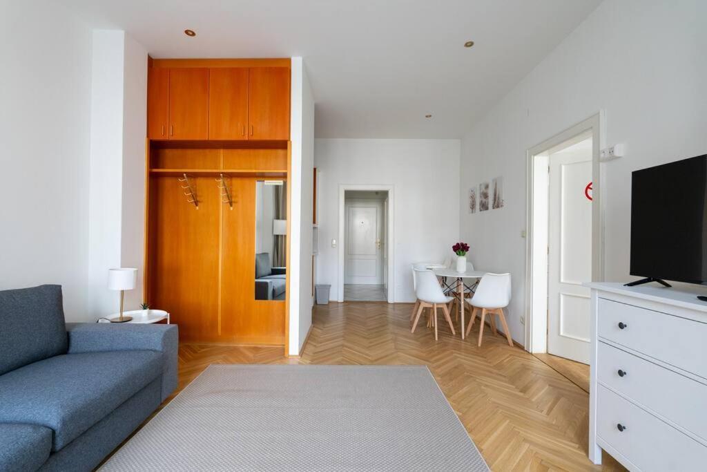 Vienna Central Panorama Экстерьер фото