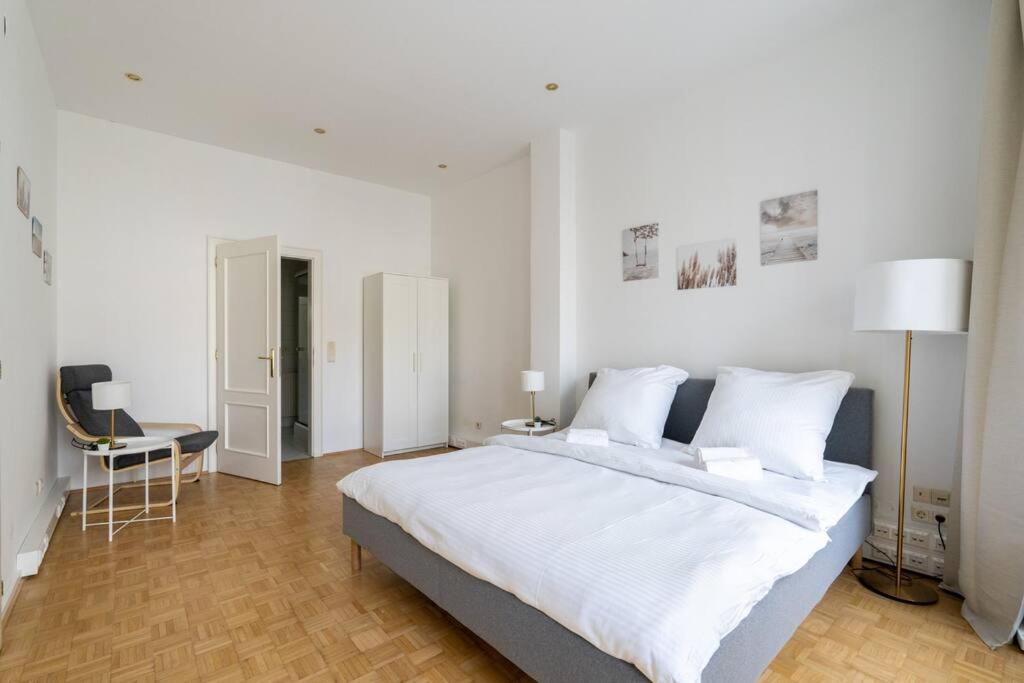 Vienna Central Panorama Экстерьер фото